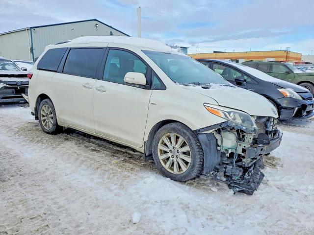 2017 Toyota Sienna xle