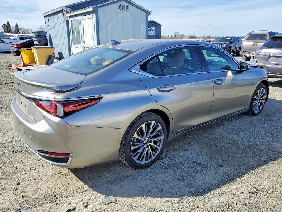 2020 Lexus Es 300h Base