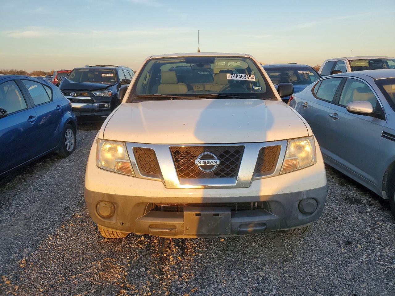 2015 Nissan Frontier S