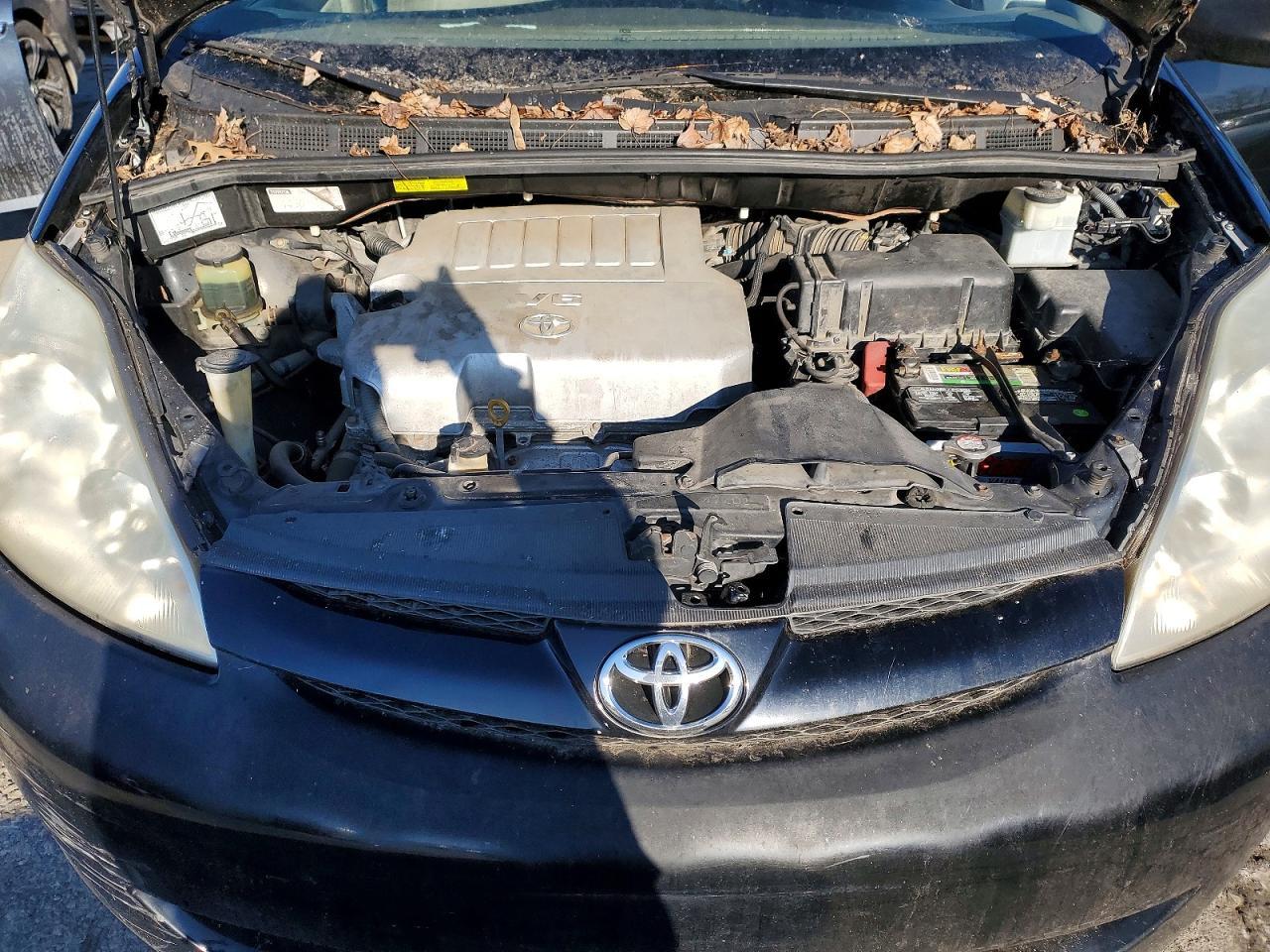 2008 Toyota Sienna ce