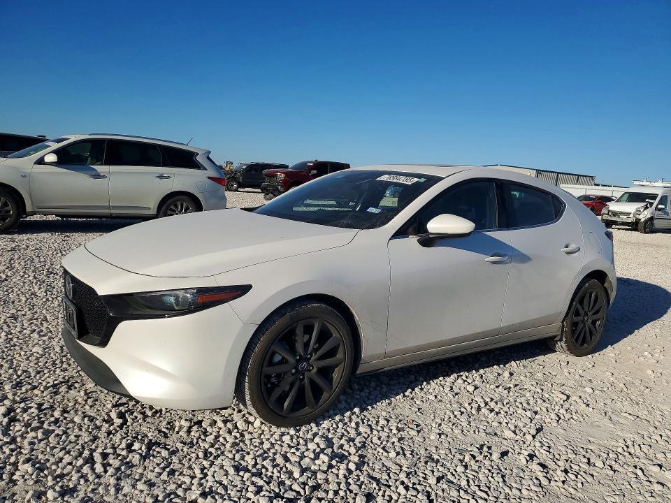 2023 Mazda 3 Premium