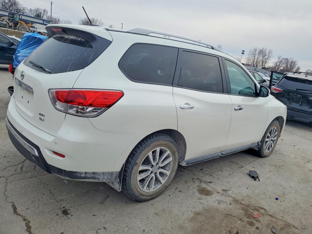 2016 Nissan Pathfinder s