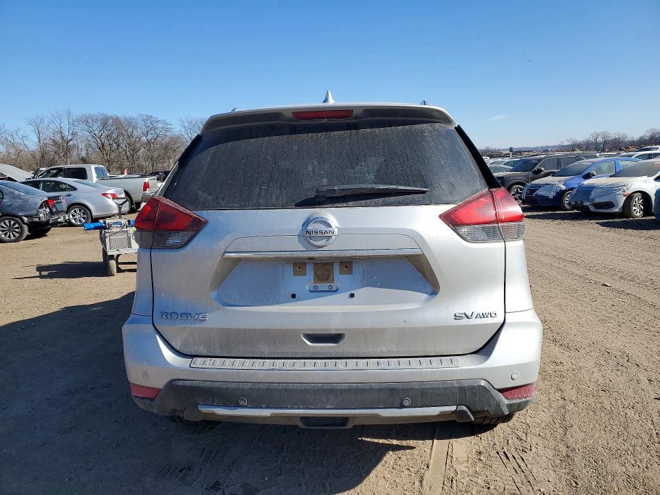2019 Nissan Rogue sv