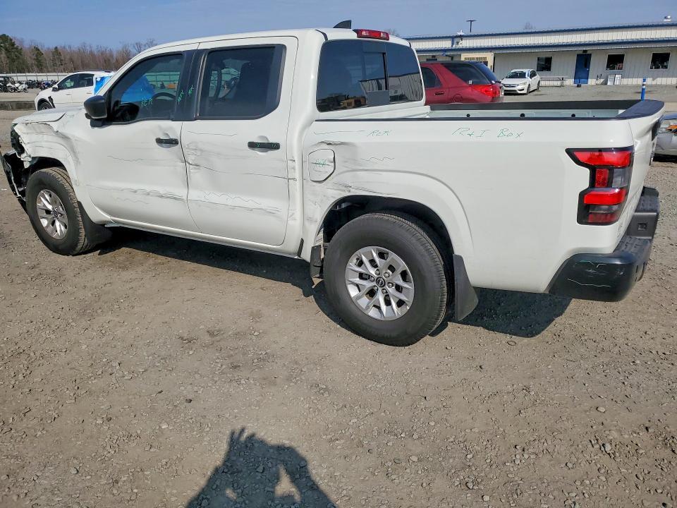 2025 Nissan Frontier s