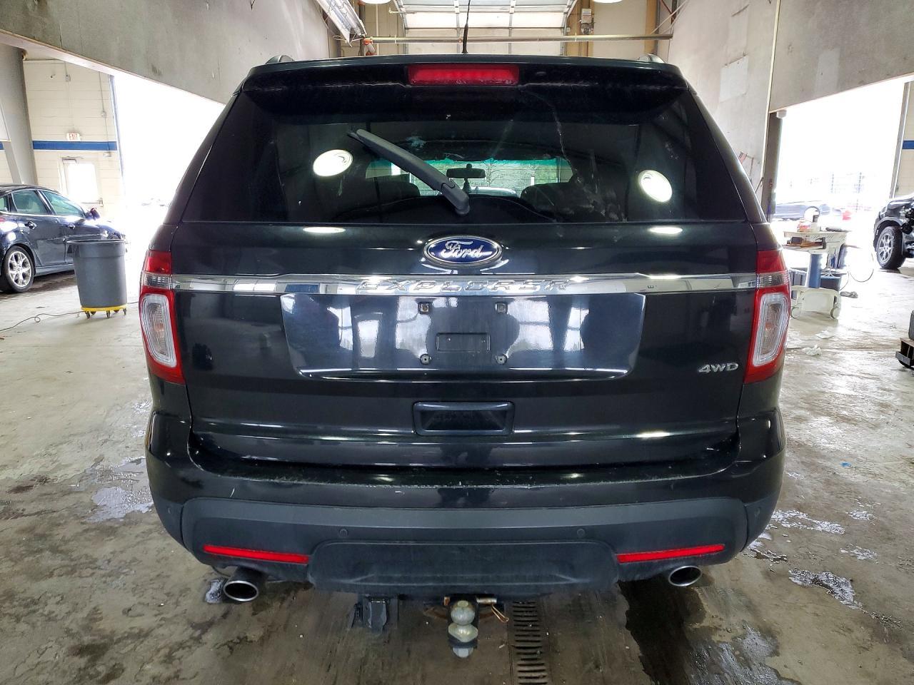 2015 Ford Explorer