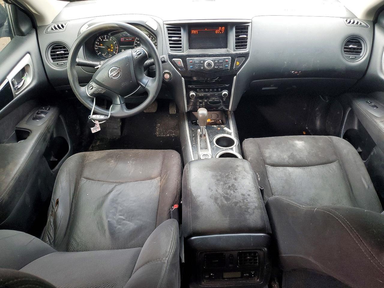2014 Nissan Pathfinder s