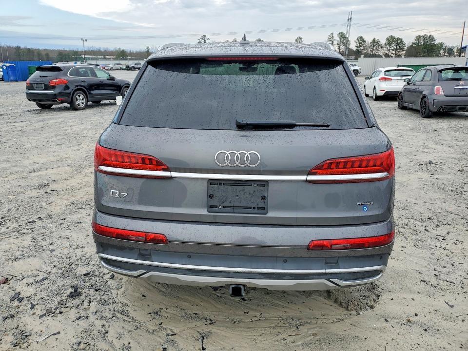 2020 Audi Q7 Prestige