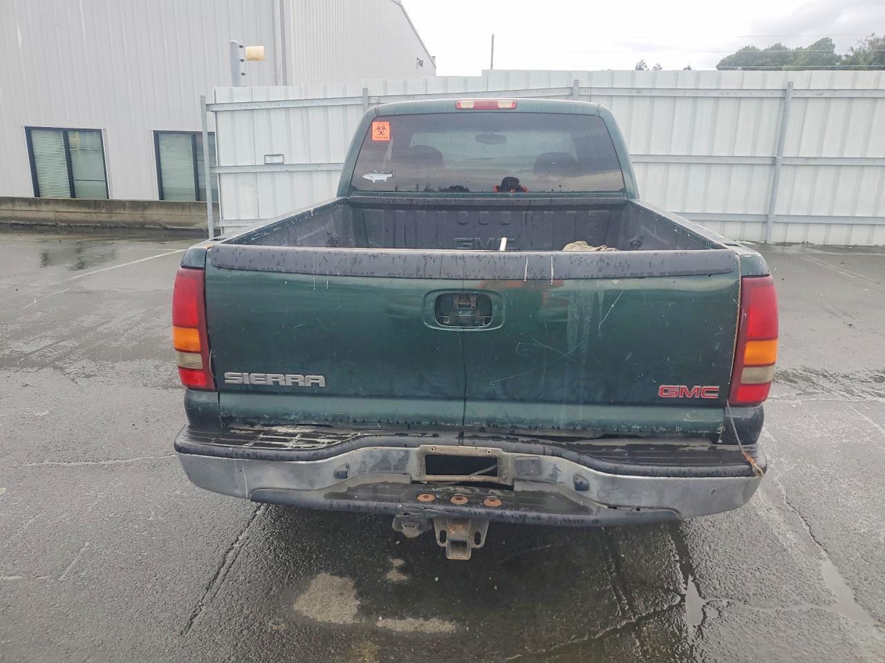 2002 GMC New Sierra C1500