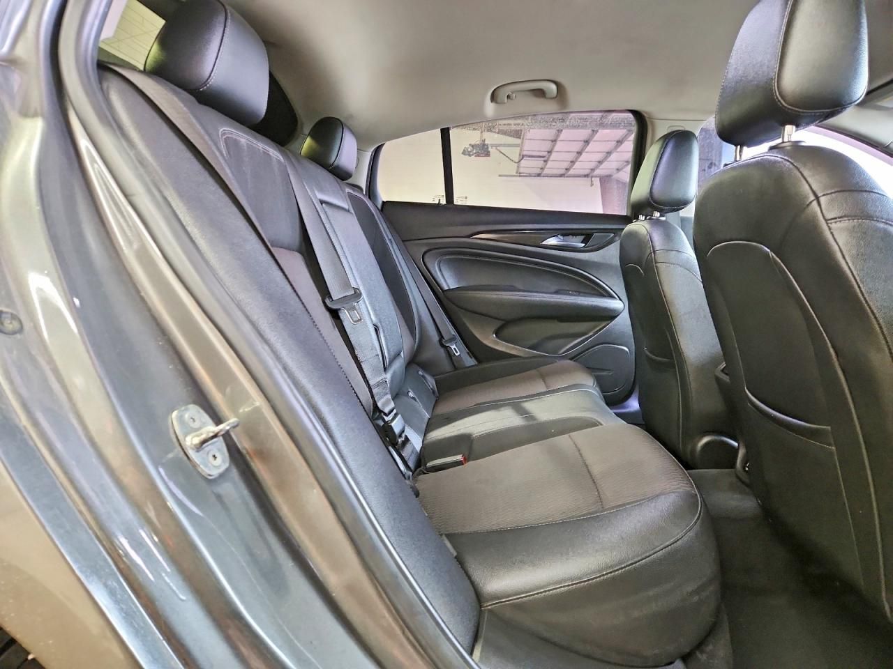 2018 Buick Regal Preferred ii