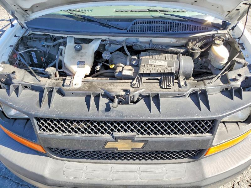 2016 Chevrolet Express 2500 Cargo Utility / Service Van