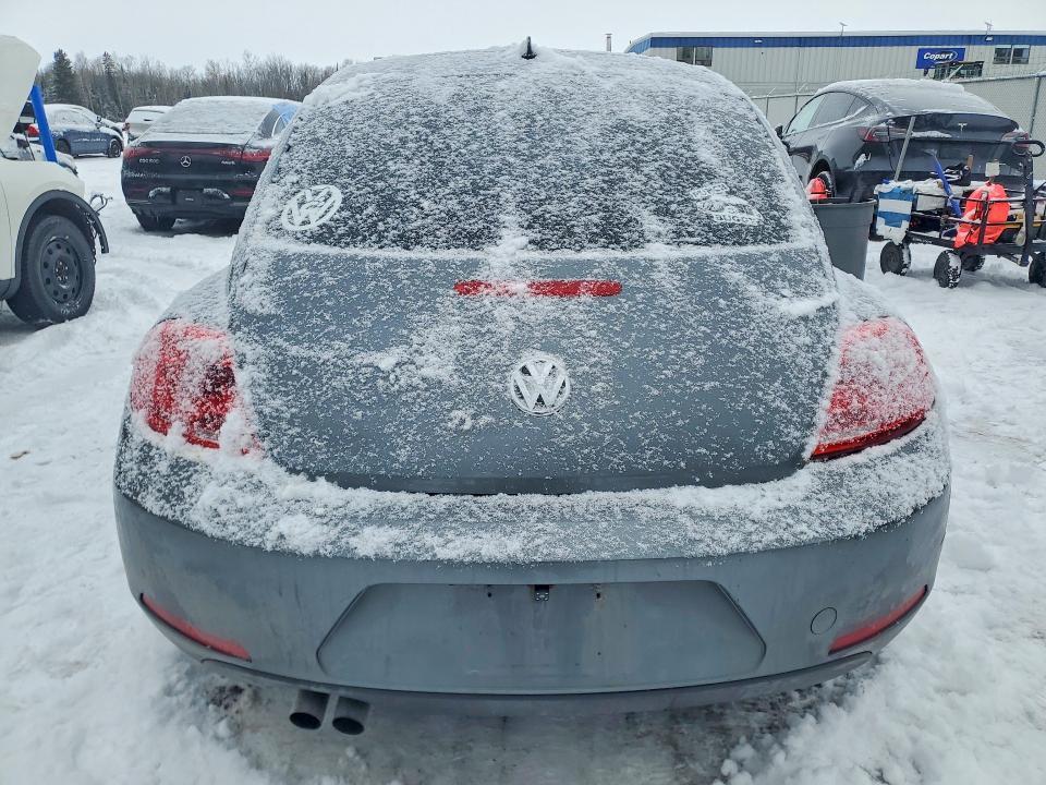 2012 Volkswagen Beetle