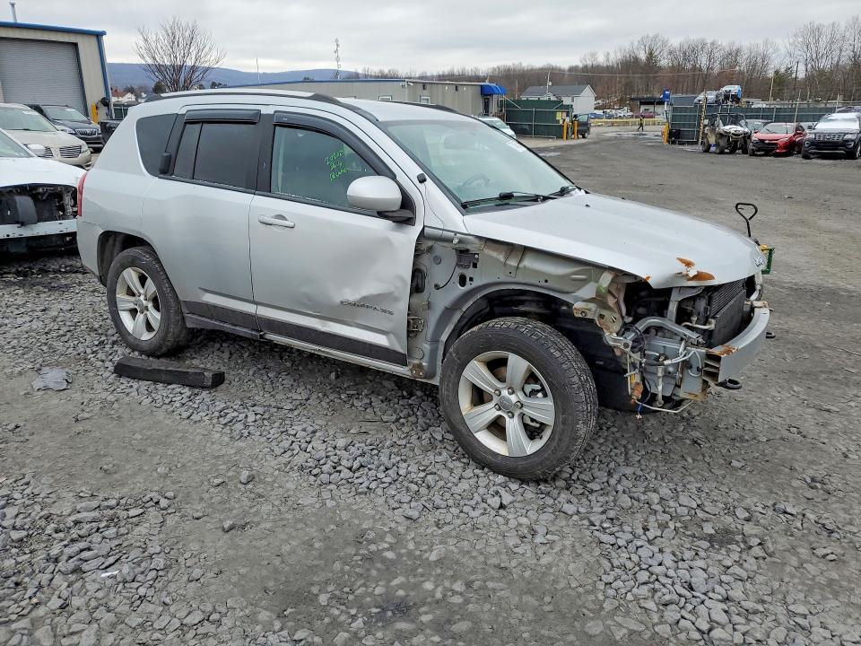 2014 Jeep Compass Latitude