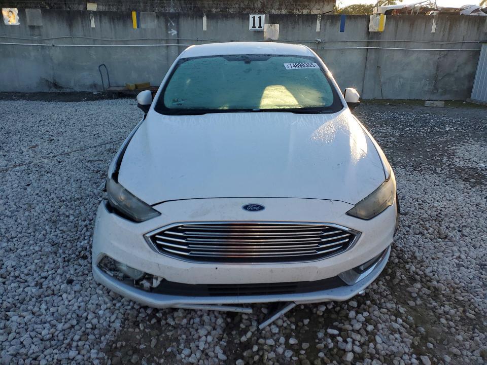 2018 Ford Fusion se Hybrid
