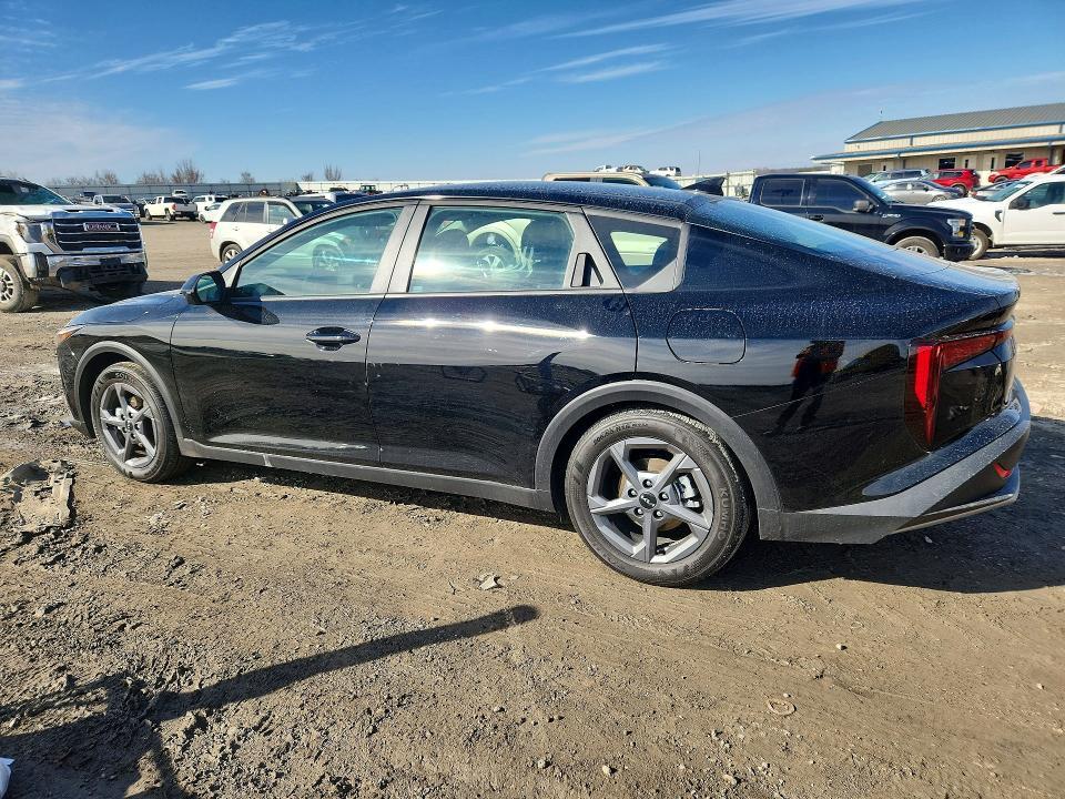 2025 KIA K4 lx
