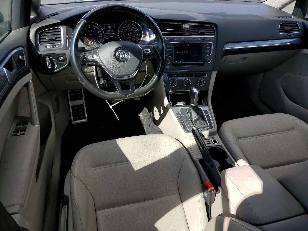 2017 Volkswagen Golf Alltrack s
