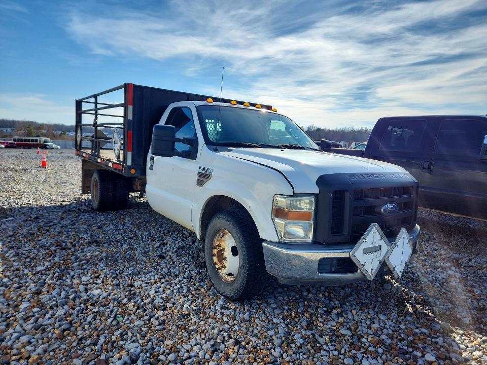 2010 Ford F350 Super Duty Flatbed Truck