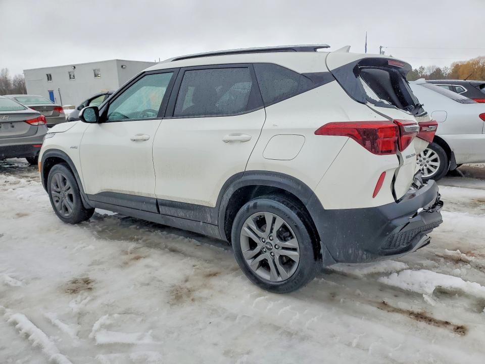2022 KIA Seltos lx