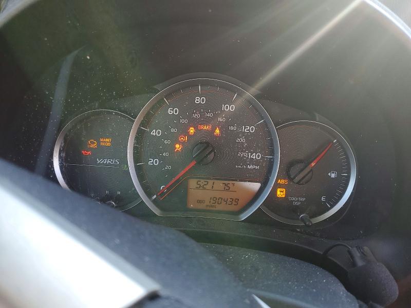 2013 Toyota Yaris 5-door le
