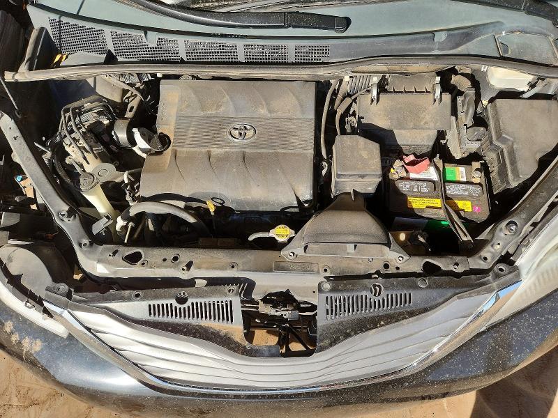 2013 Toyota Sienna xle