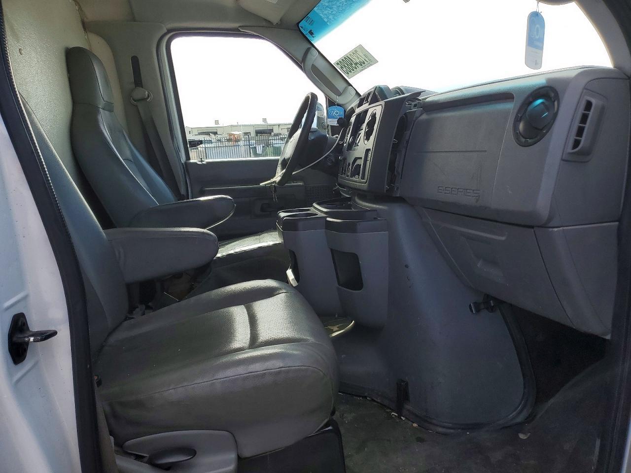 2012 Ford E350 Delivery Van