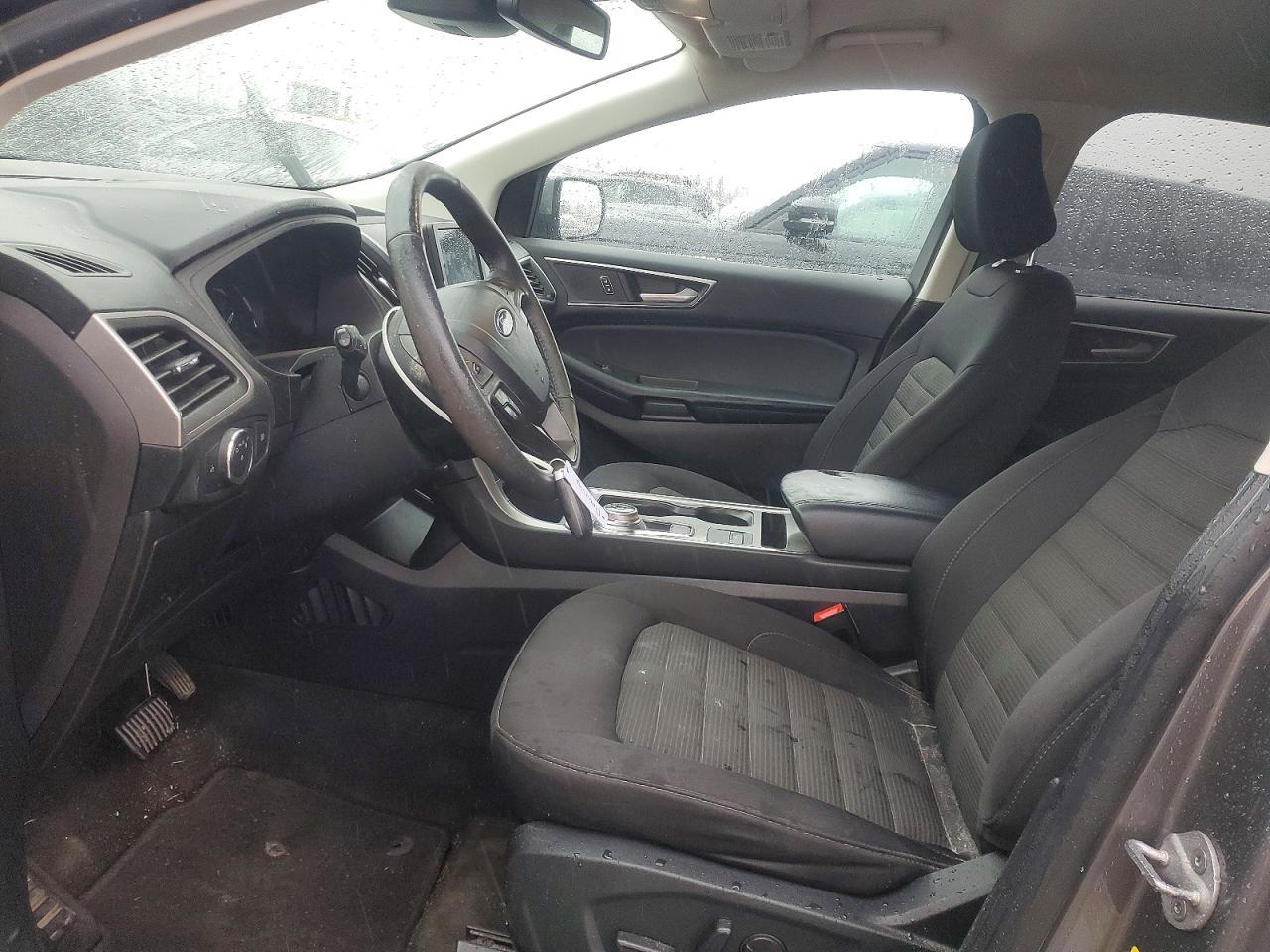 2022 Ford Edge sel