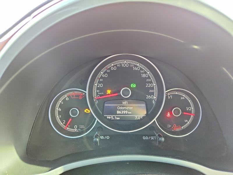 2019 Volkswagen Beetle s