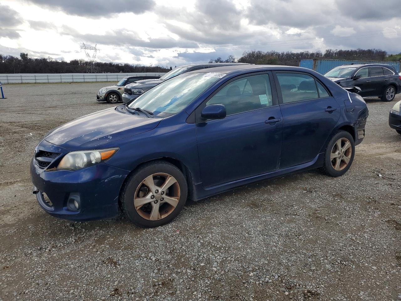 2013 Toyota Corolla s