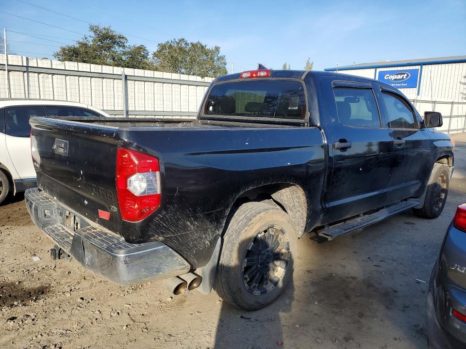 2017 Toyota Tundra Crewmax SR5