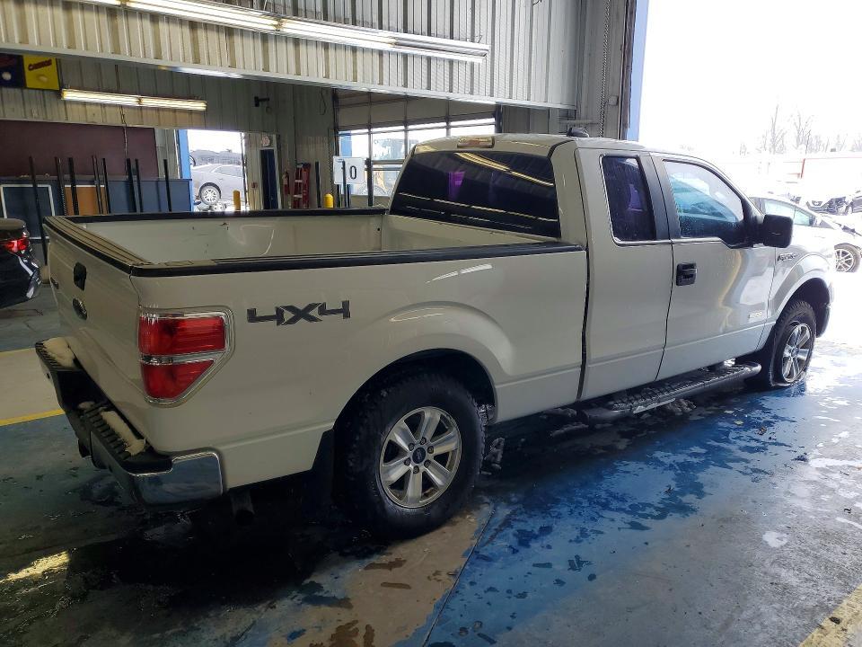 2013 Ford F150 Super cab