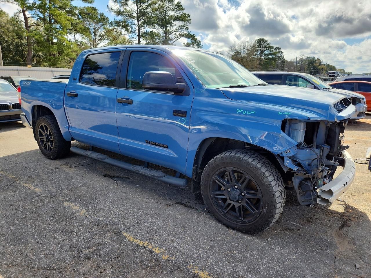 2020 Toyota Tundra Crewmax SR5
