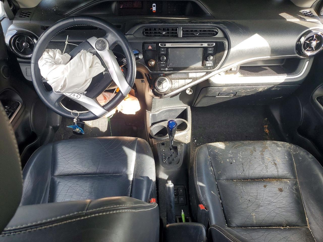 2015 Toyota Prius c