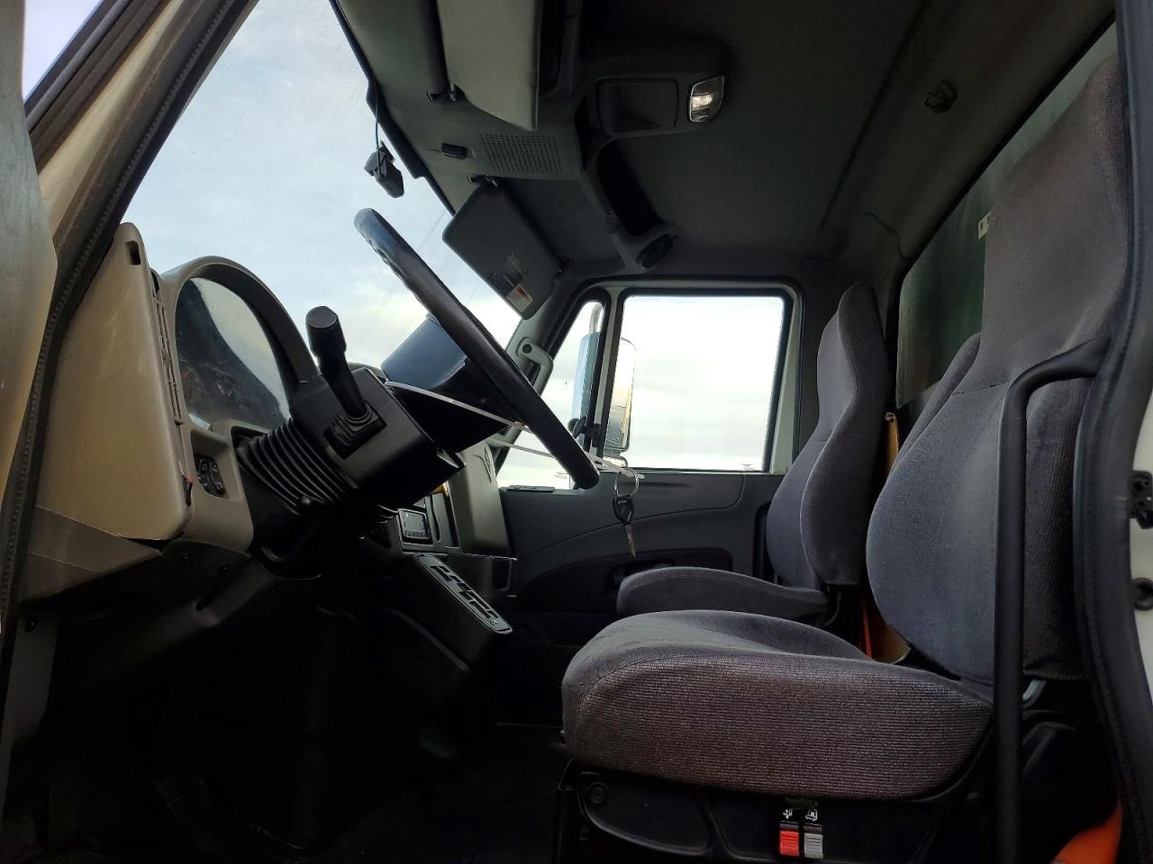 2019 International 2019 Intl MA025 Refrigerated Delivery Van