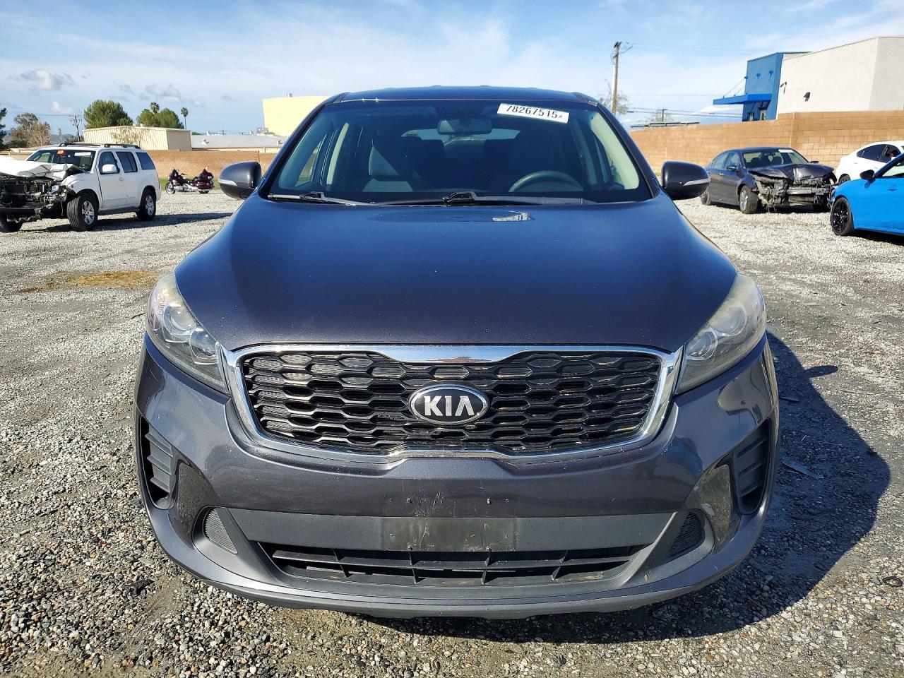2019 KIA Sorento lx V6