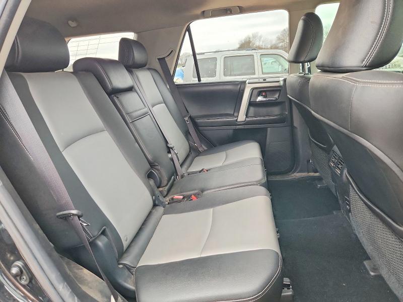 2015 Toyota 4runner SR5