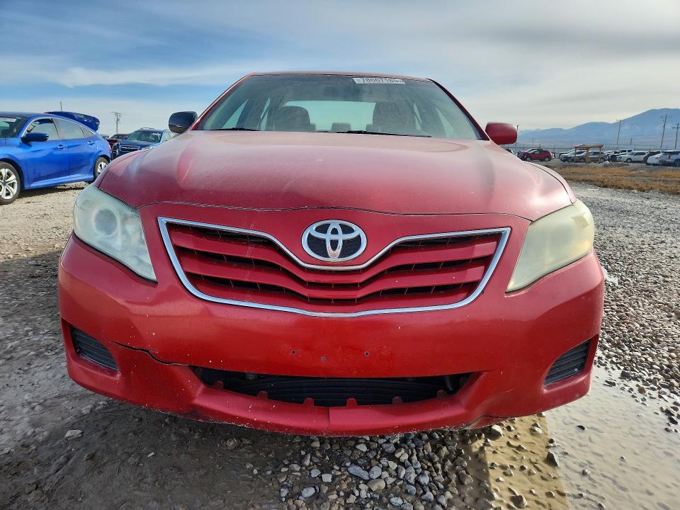 2010 Toyota Camry le