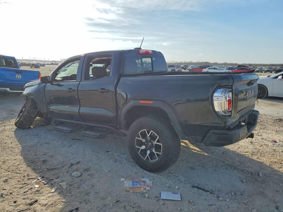 2024 GMC Canyon AT4X