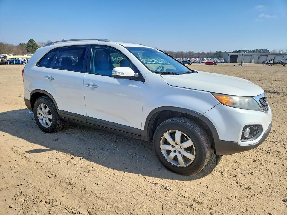 2013 KIA Sorento lx