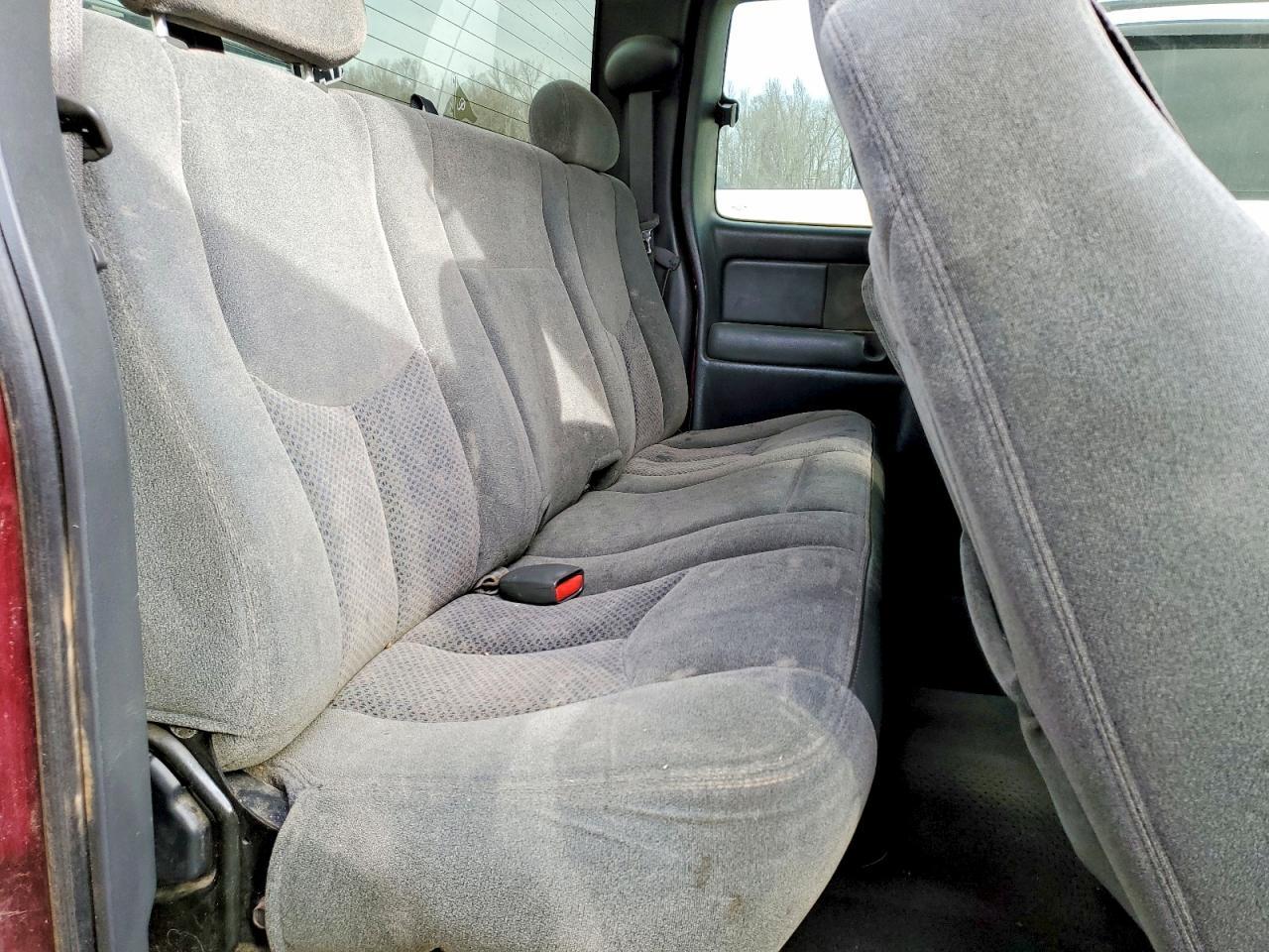2004 Chevrolet Silverado C1500