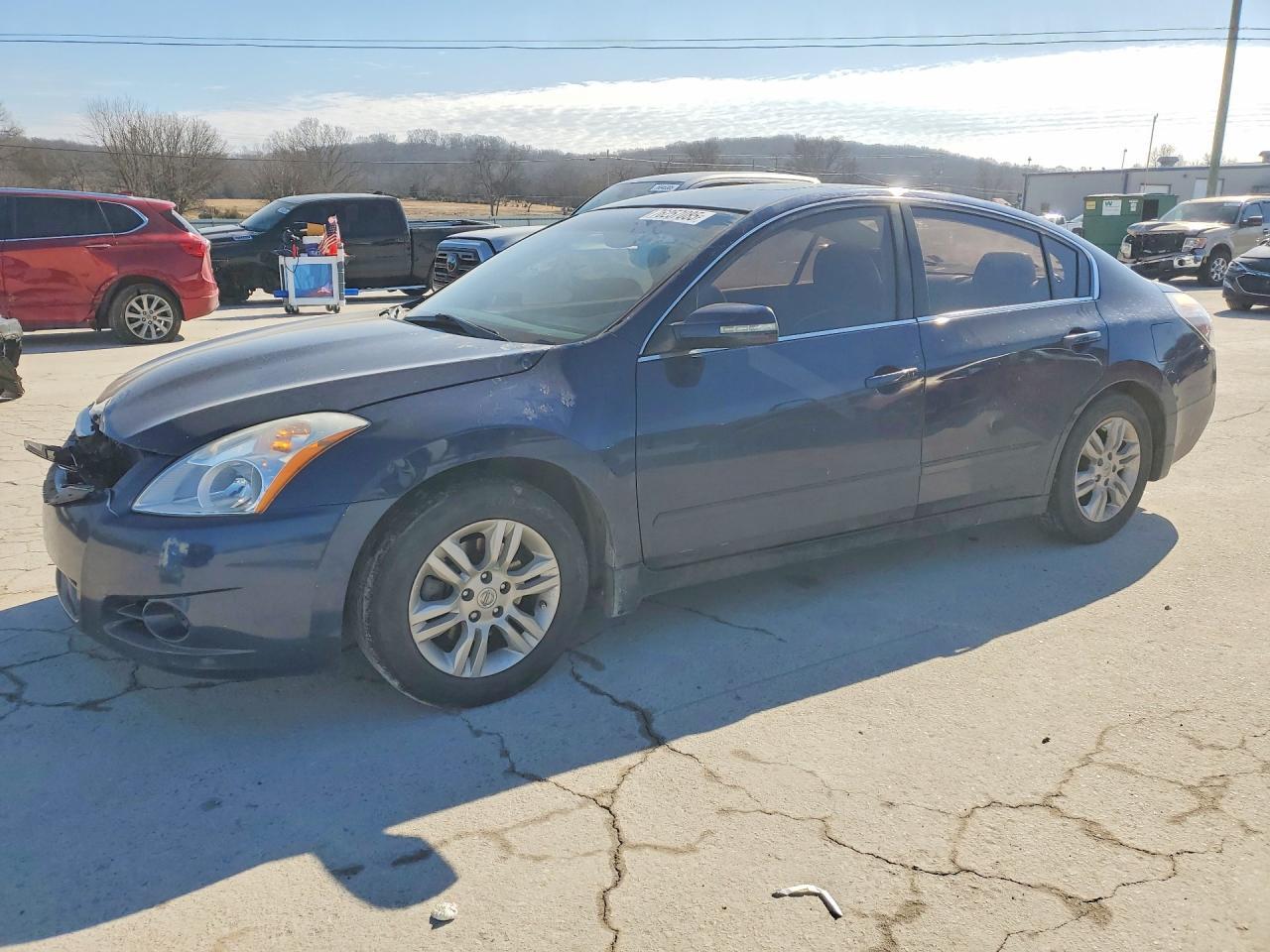 2012 Nissan Altima Base