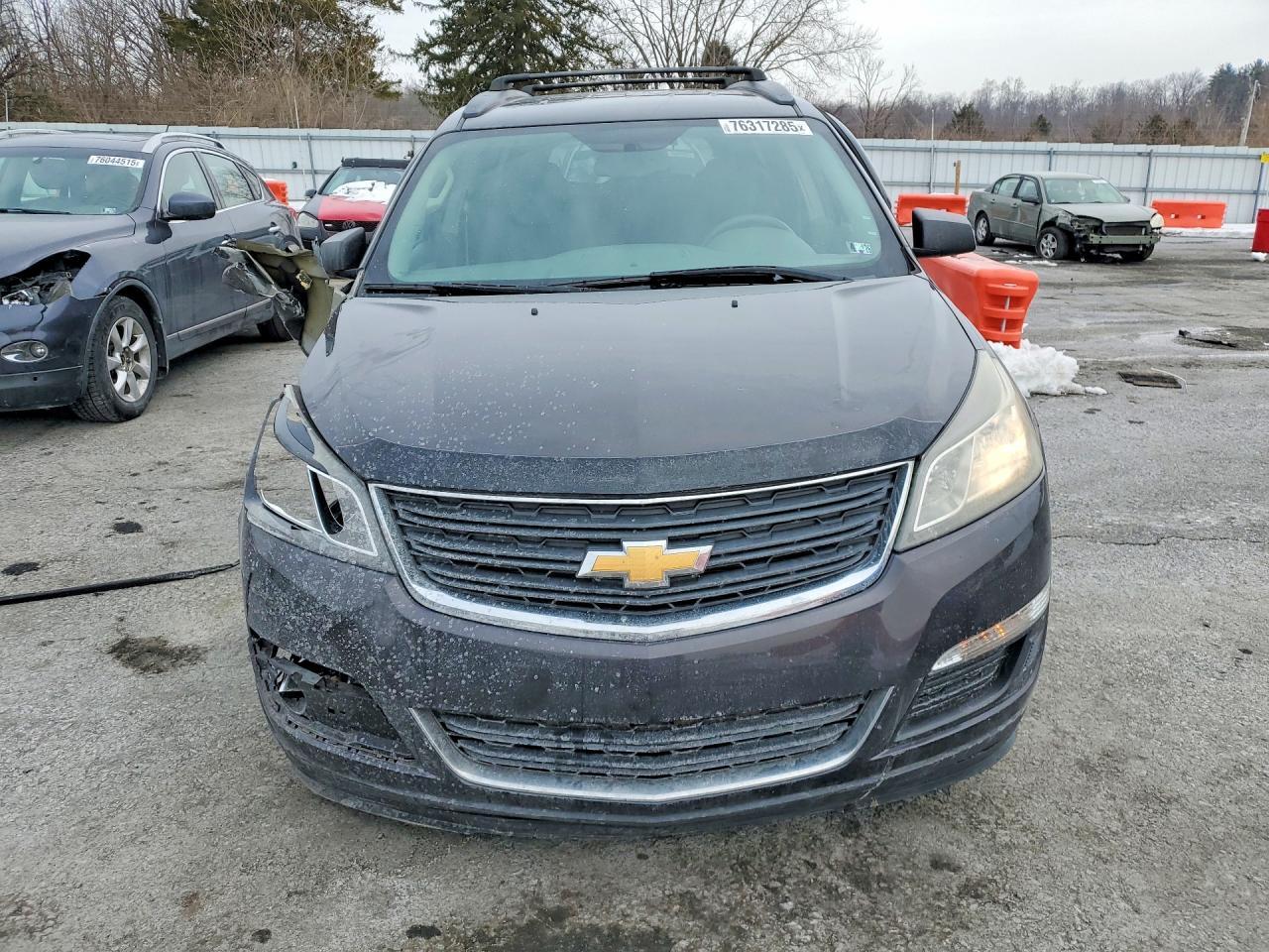 2017 Chevrolet Traverse ls
