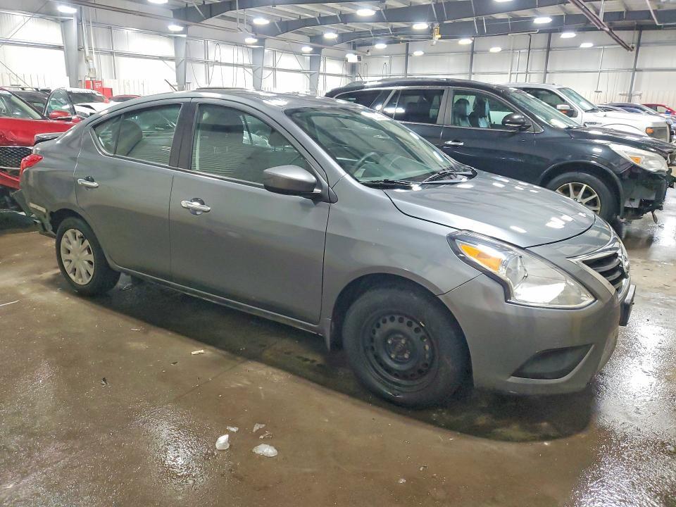 2017 Nissan Versa 1.6 sv