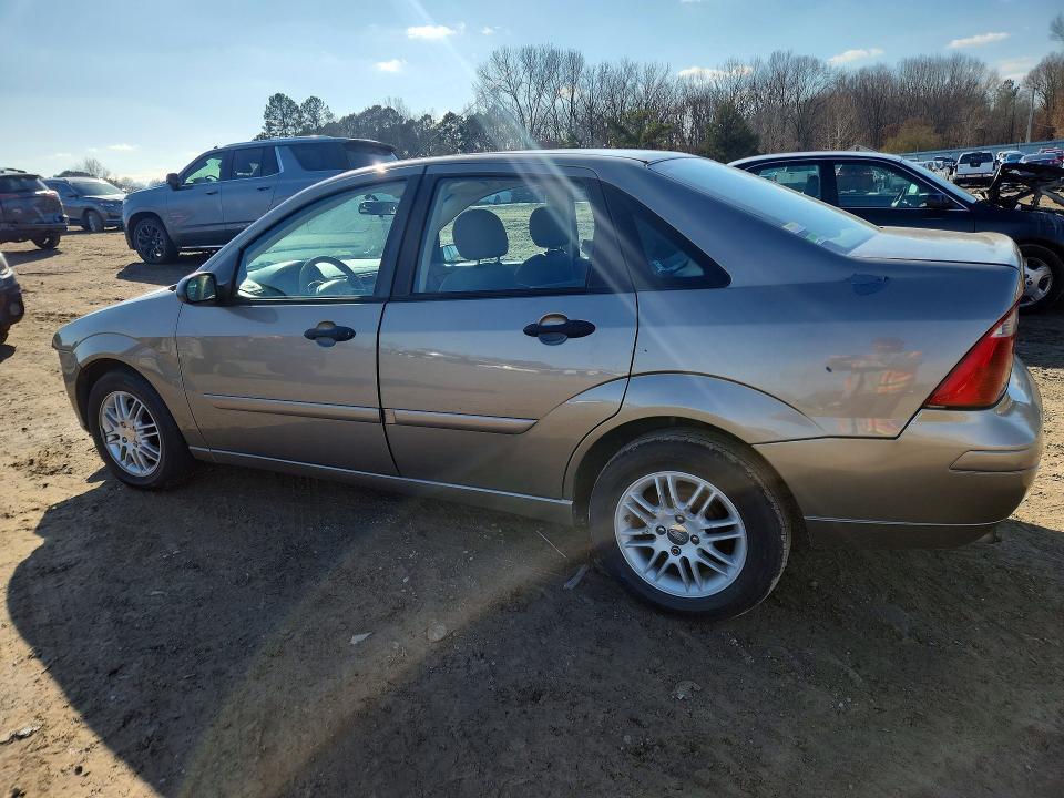 2005 Ford Focus ZX4
