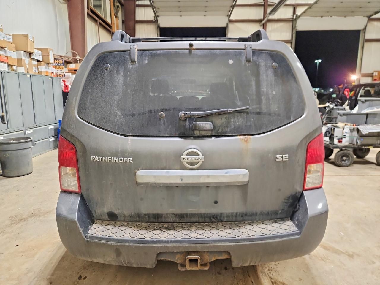 2008 Nissan Pathfinder s