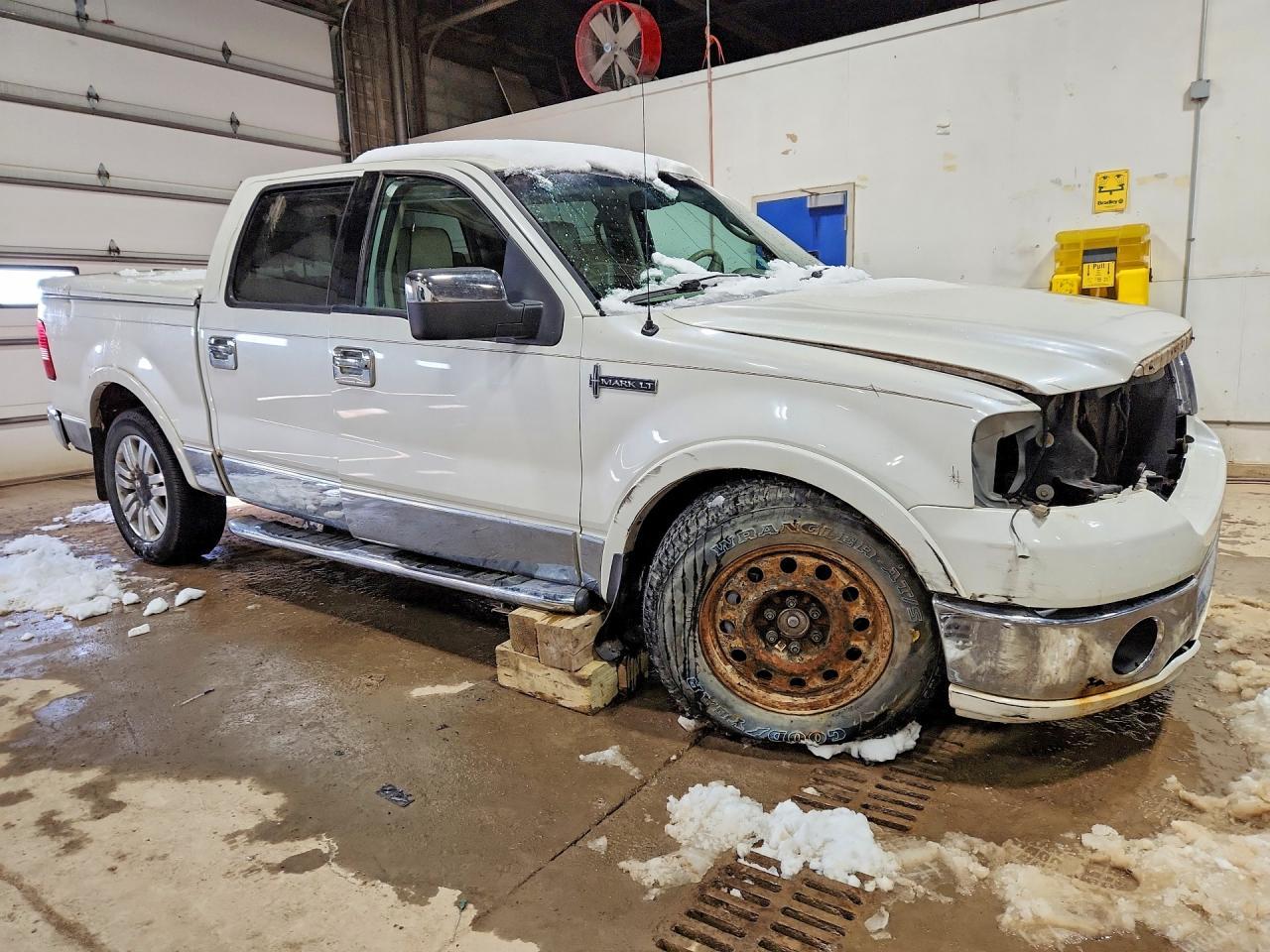 2006 Lincoln Townhouse Mark LT