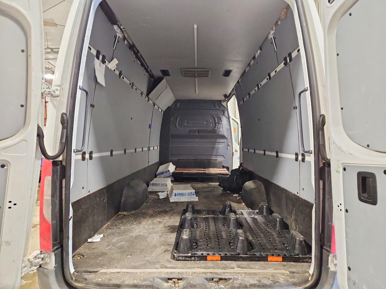 2022 Mercedes-Benz Sprinter 2500 Delivery Van