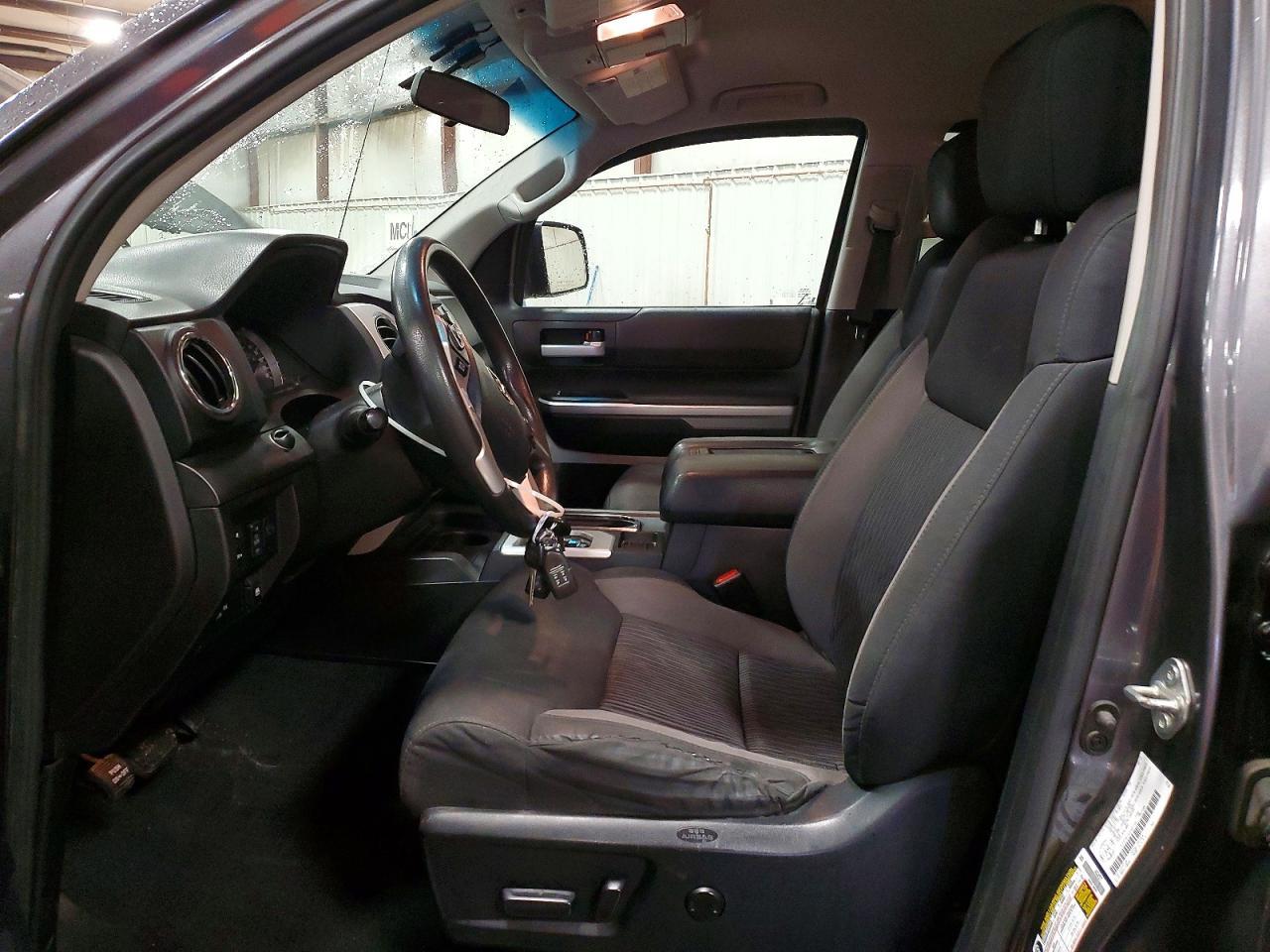 2016 Toyota Tundra SR5