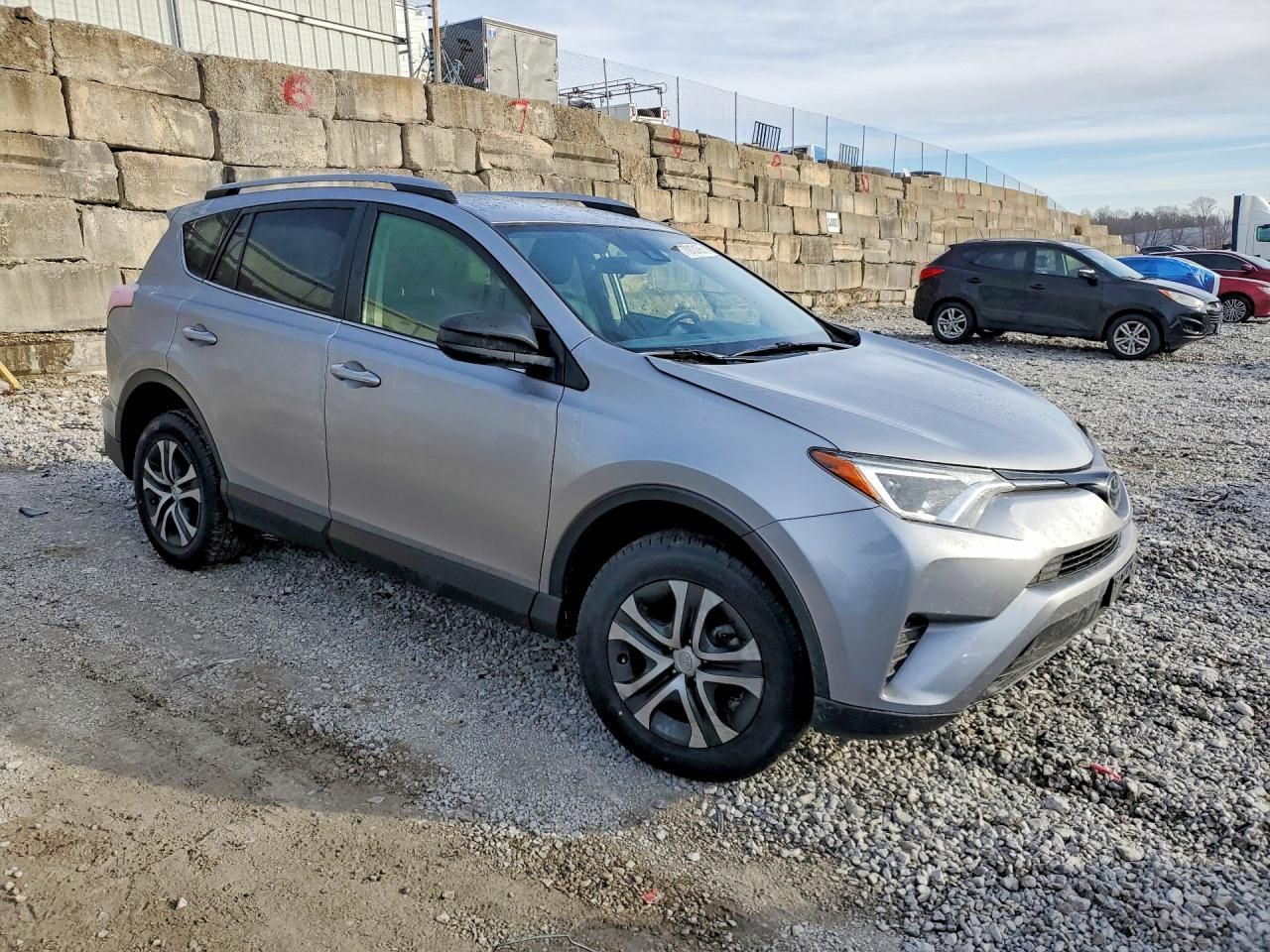 2018 Toyota Rav4 le