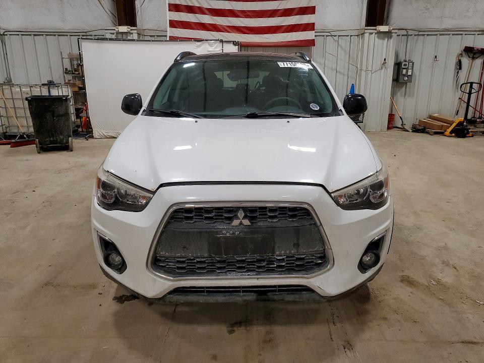 2013 Mitsubishi Outlander Sport le