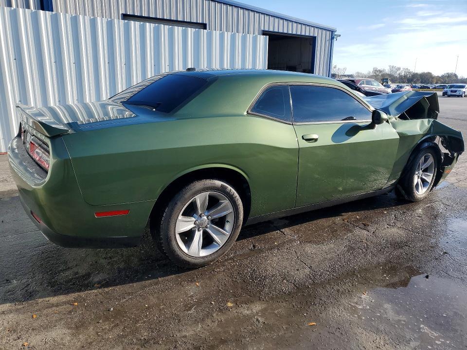 2020 Dodge Challenger sxt