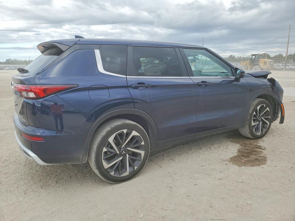 2024 Mitsubishi Outlander se